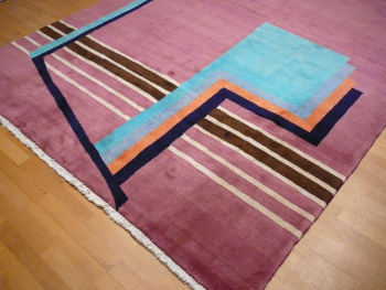 Preview: Vintage Bauhaus Teppich 254x200 cm (8.3x6.6 ft). Handgeknüpft aus Wolle auf Baumwollkette, geometrisch-florales Design, Unikat im Top-Zustand.