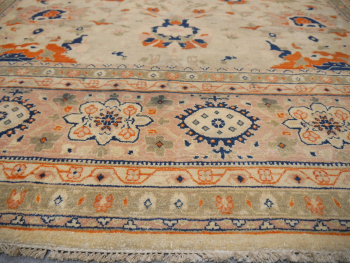 Ziegler Sultanabad Teppich Indien 293 x 245 cm. Sehr hochwertige Qualität, handgeknüpft. Naturfarben und handgesponnene Wolle. Djoharian Collection 13860