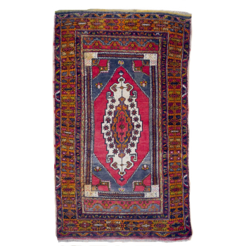 14343 Yahyali vintage rug Turkey 6.8 x 3.9 ft / 206 x 119 cm