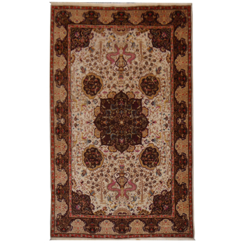 Isparta vintage rug Turkey 9.5 x 6.6 ft / 290 x 200 cm worn to perfection
