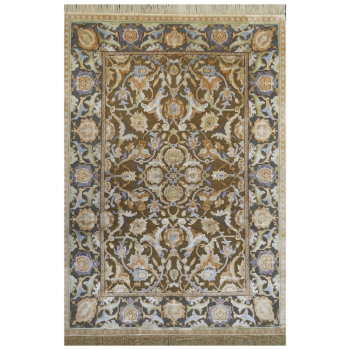 This exclusive silk and wool rug shows the design of an antique Polonaise carpet which sold at Christies at circa 5 Mio USD