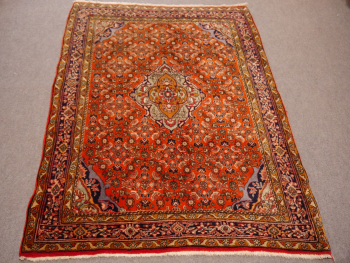 14567 Bidjar rug Iran / Persia 5.2 x 3.7 ft / 159 x 114 cm