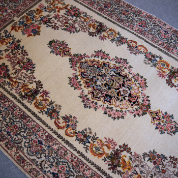 Preview: Qum Ghom Rug Wool and Silk
