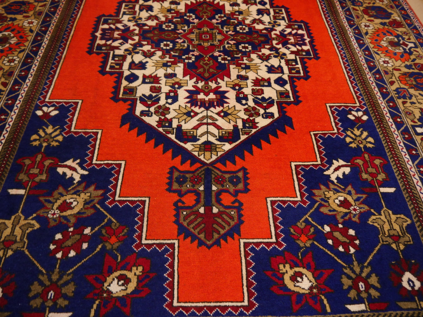 Taspinar vintage rug Turkey 11.8 x 7.3 ft 13529