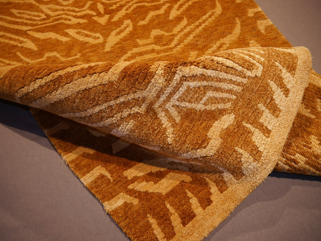 Tibet Teppich Tiger 180 x 90 cm Seide Wolle handgeknüpft 16078