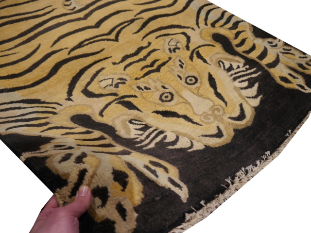 16448 Tibetischer Tiger Teppich 180 x 92 cm Wolle Beige Anthrazit handgeknüpft
